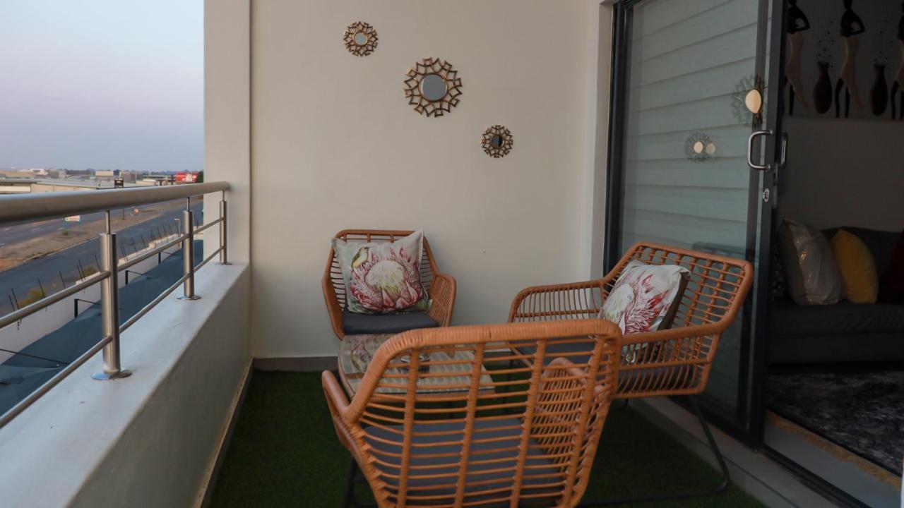 Fumo House Lifestyle Apartments Midrand Ngoại thất bức ảnh